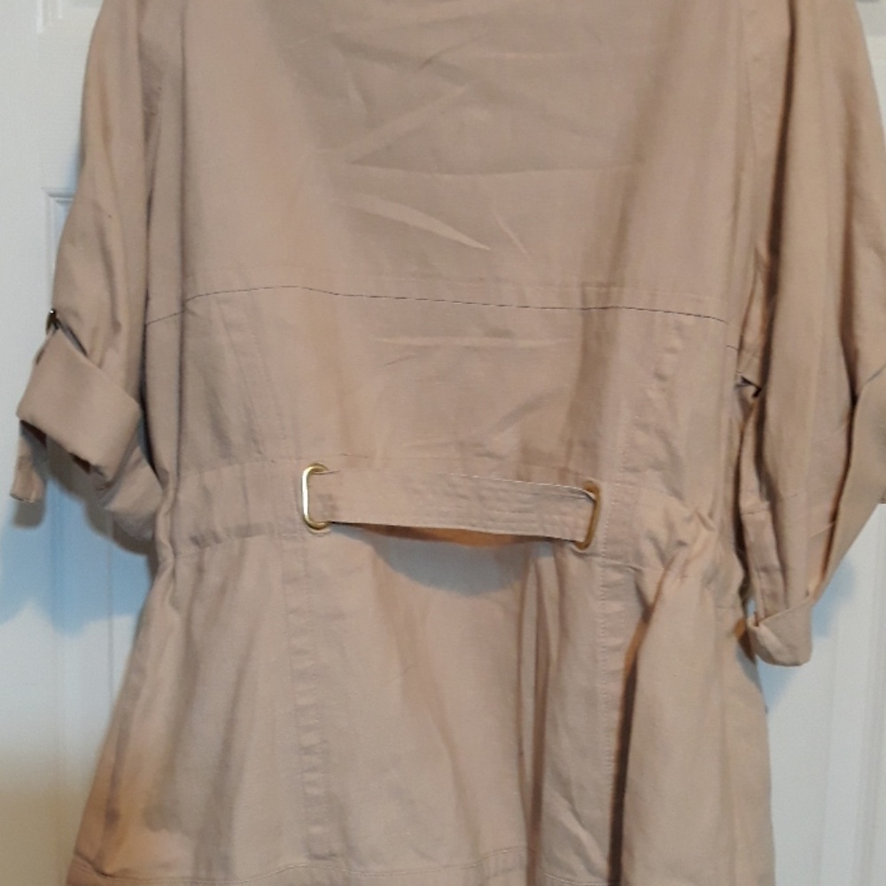 AMI top - Picture 6 of 7